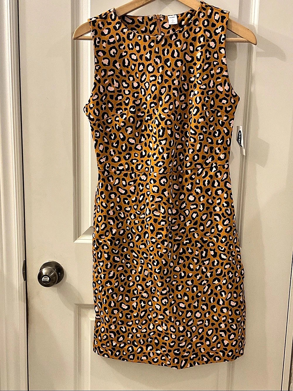 Old Navy Printed Ponte-Knit Sheath Dress Leopard Print Mini Dress Size Small NWT